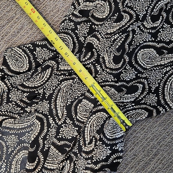 bishop + young Aeries Paisley Print Dress Size Medium - Picture 11 of 16